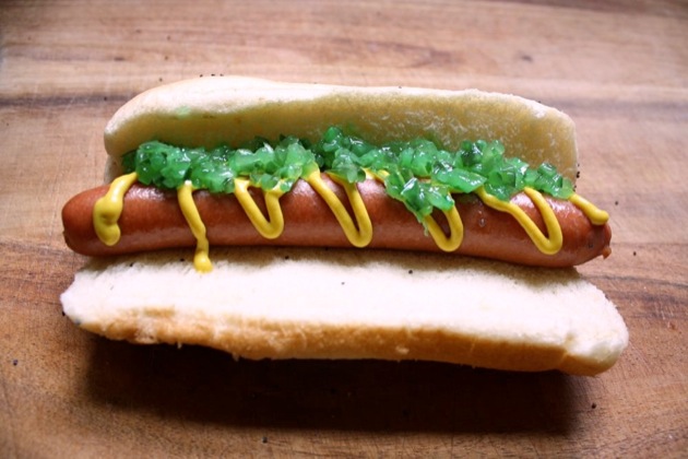 chicago hot dog 14