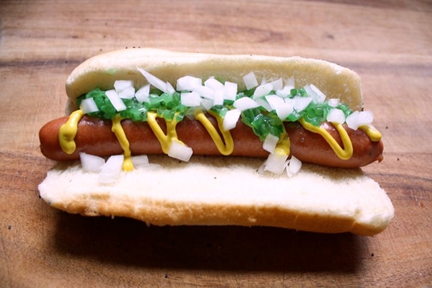 chicago hot dog 15