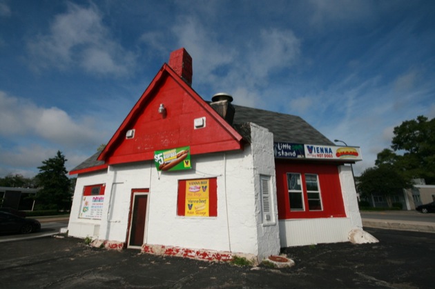 vienna beef hot dog stand