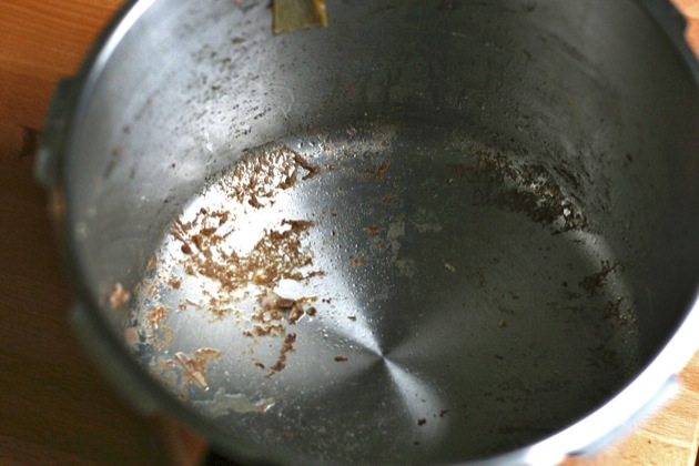 pressure cooker chicken stock 6